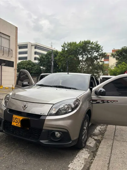 Renault Sandero 1.6 Gt Line
