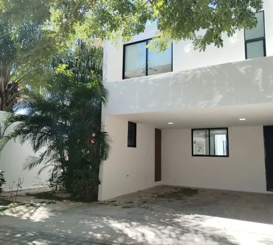 Casa En Renta En Temozon, Privada Tanaj