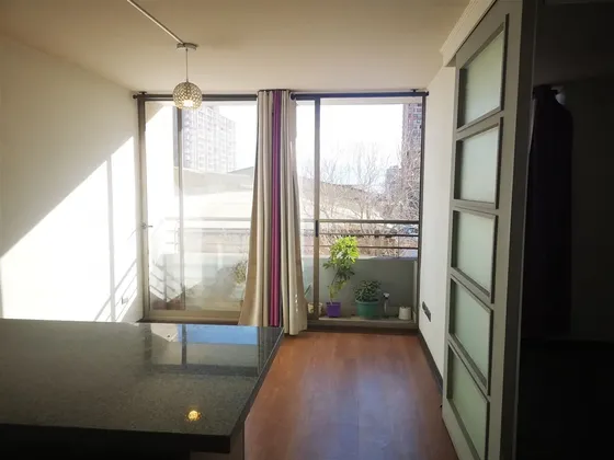Departamento En Venta De 1 Dorm. En Independencia