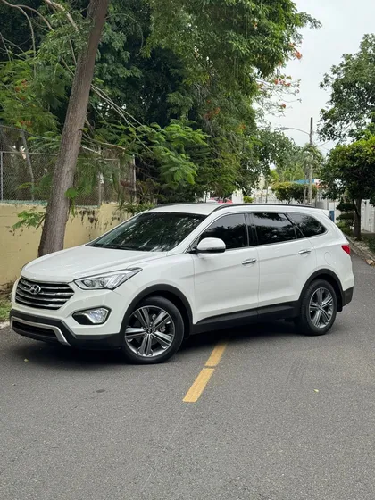 Hyundai Santa Fe Americana