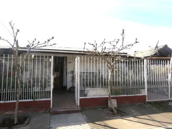 Venta Casa 2 Dorm. 1 Baño Cerca Metro En Maipú