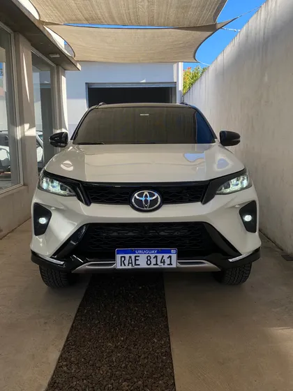 Toyota Fortuner Diamond