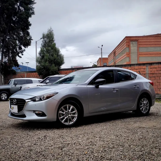 Mazda 3 2.0 Touring At