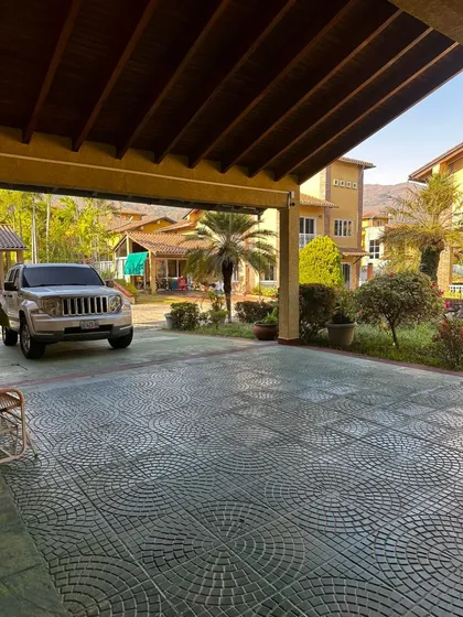 Hermosa Y Acogedora Villa O Casa En Venta En Villas De San Diego Country Club. Carabobo Eb