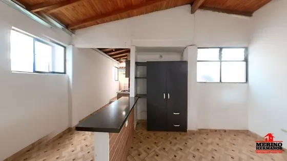 Apartaestudio En Arriendo En Medellín - Laureles