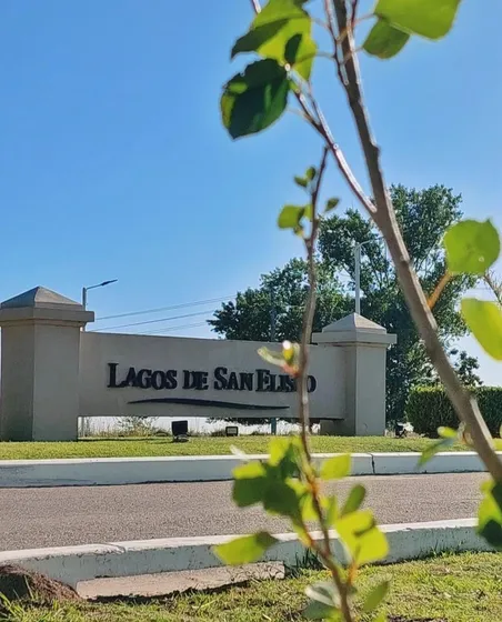 Lagos De San Eliseo Lote De 1200 En Cul De Sac
