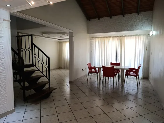 Jg Alquila Apartamento Semi Amoblado En San Diego - Poblado