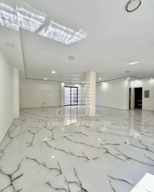 En Venta Proyecto Inmobiliario De 4 Townhouses En La Urb. Jorge Coll. 