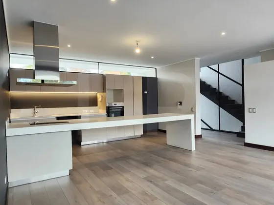 Townhouse Dra Eloisa - Manquehue