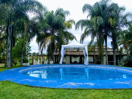 Casa Quinta En Venta! - Excelente Oportunidad! Sourigues, Berazategui.