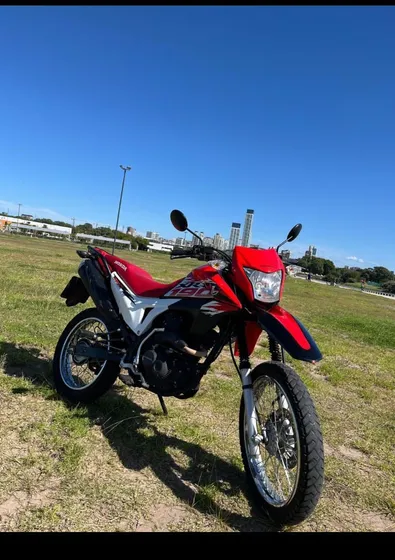 Honda Xr 190l Año 2023. Cubierta Nueva, Frenos Nuevos Único