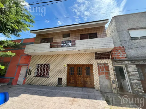 Casa En  Venta Sarandi