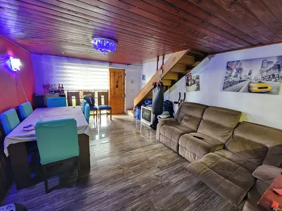 Gran Oportunidad Inversión Casa 2 Pisos Lado Lider Y Tottus