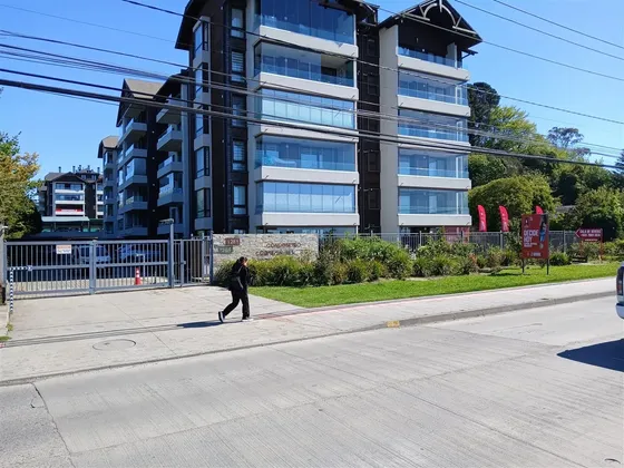 Departamento En Venta De 2 Dorm. En Puerto Varas