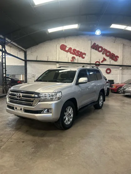 Toyota Land Cruiser 4.5 Td 200 Vx 265cv At W/floormat