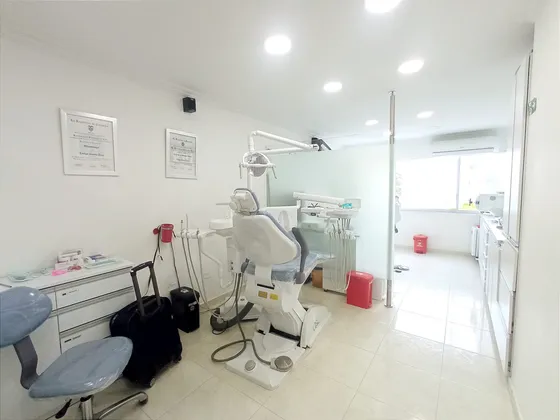 Venta Consultorio Medico En Edificio Centro Profesional Avenida Sexta