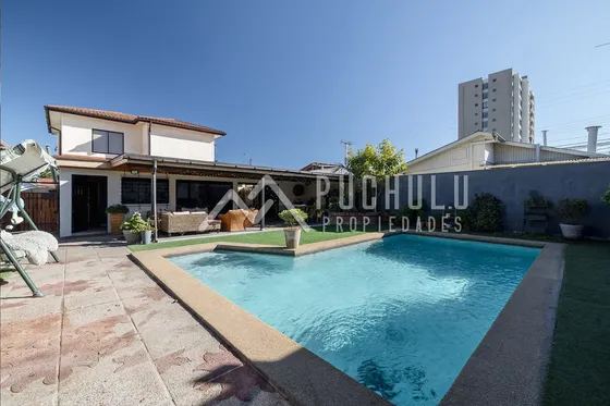Villa Alemana, Casa Familiar Y Central En Venta