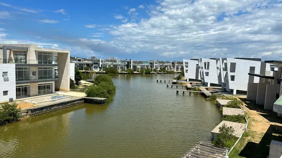 En Venta Townhouse En Obra Blanca En Puerto Morrocoy En Tucacas  Soth-013