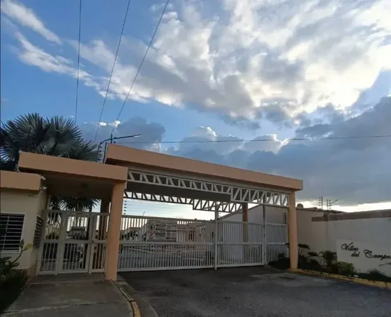 En Alquiler Casa Ubicada En San Diego, Ofv-yv