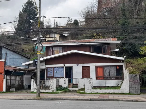 Casa En Venta En Centro De Puerto Montt, Excelente Ubicación