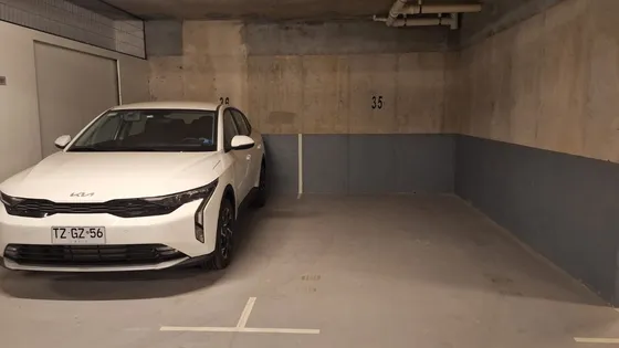 Estacionamiento Piso -1