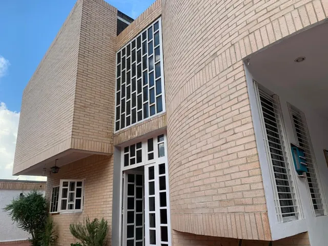  Se Vende Casa Quinta Urb. Quintas Del Norte  Naguanagua. L.m