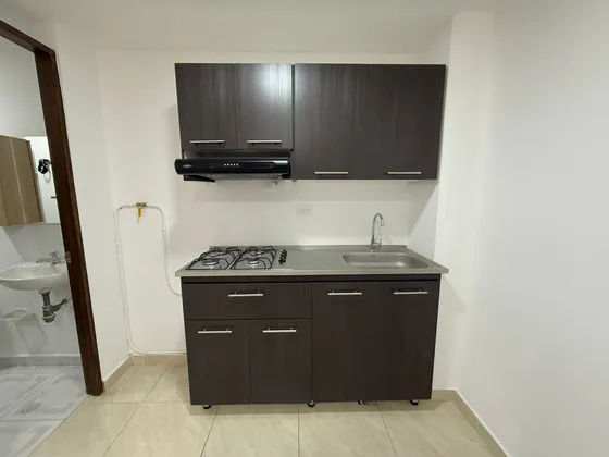 Arriendo Apartaestudio En Manrique
