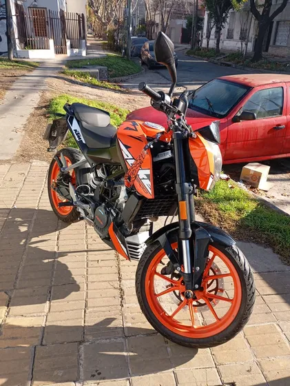 Duke Ktm 200, 2021.