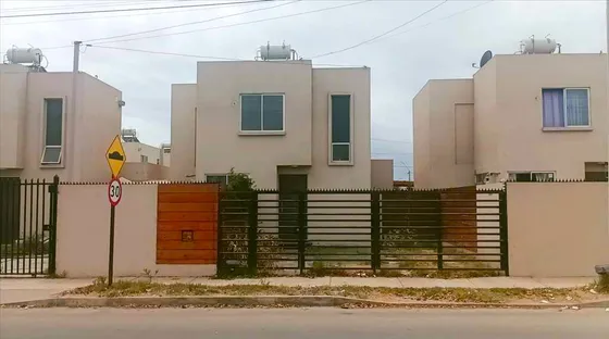 Casa Aislada En  Coquimbo, Bosque Oriente Iii.
