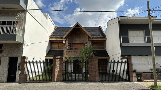 Venta Casa 5 Ambientes Apto Credito Ramos Mejia