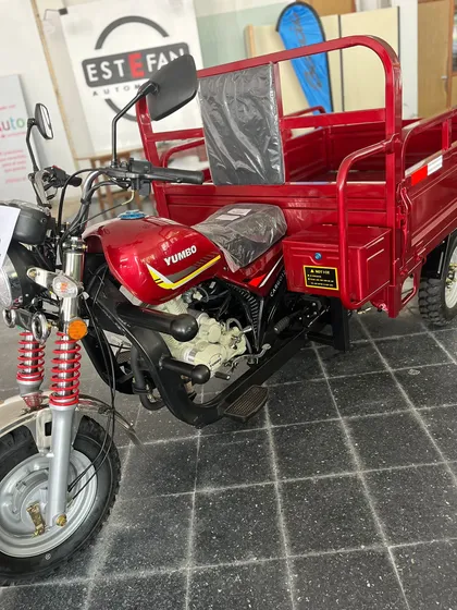 Yumbo Cargo 125ii