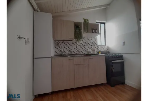 Venta De Casa Remodelada En Cristo Rey(mls#253408)