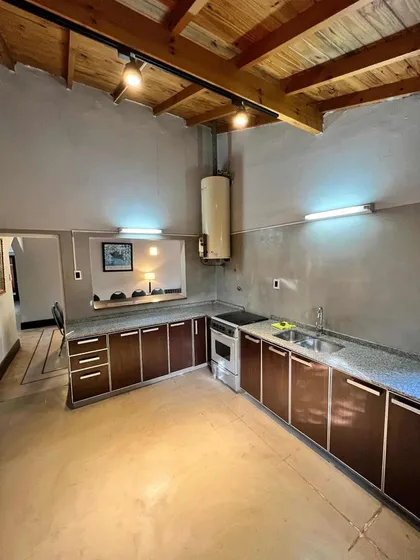 Casa En Alquiler Temporal - 4 Dormitorios 4 Baños - Pileta Y Parque- Ezeiza