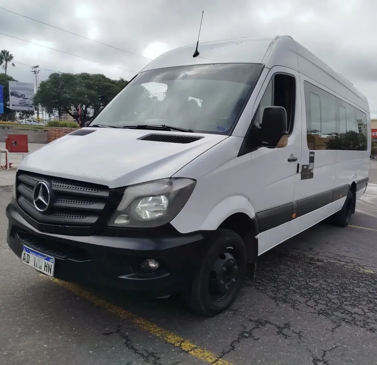 Mercedes-Benz Sprinter 2.1 515 Combi 4325 150 hp 19+1