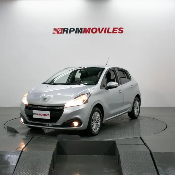 Peugeot 208 1.6 Allure