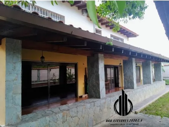 Hermosa Quinta Paso Real 