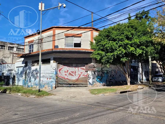 Depósito Con Oficina, Entrada De Camiones Y Doble Altura En San Martín