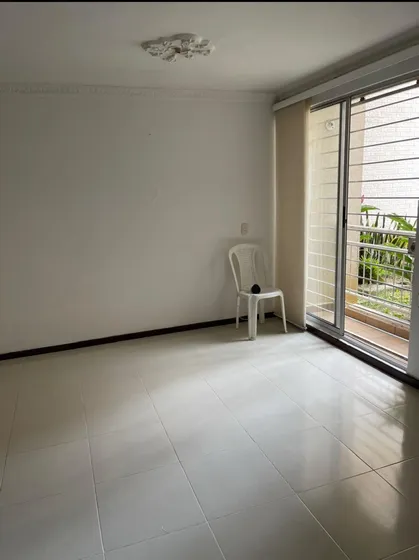 Venta  Apartamento Sur De Cali, Barrio: Valle Del Lili, Primer Piso. 60mtrs.