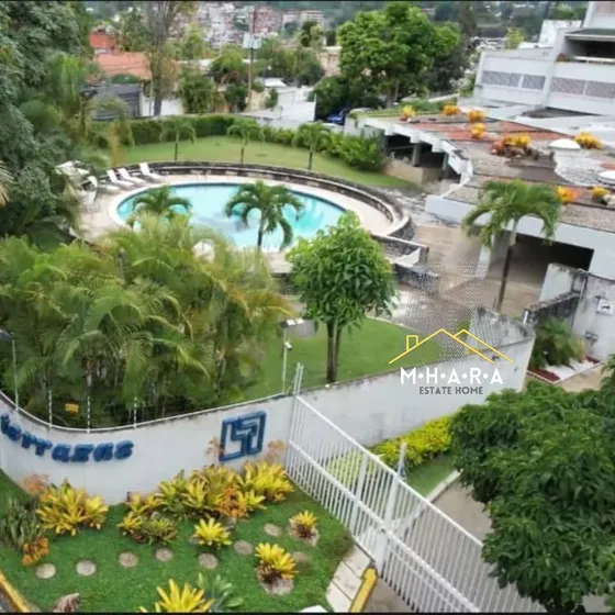 Apartamento En Venta En Charallavito Remodelado  Con Terraza 