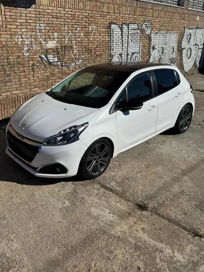 Peugeot 208 1.2 Active 5p