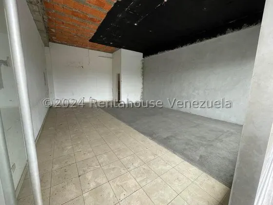 Local En Alquiler C.c El Sol Acarigua - #25-3775 Jg Rah