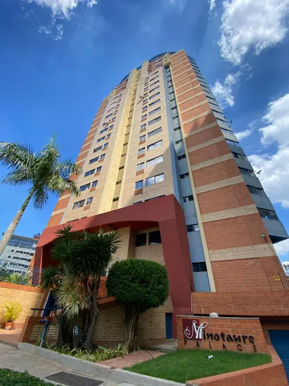 Apartamento En Venta En Los Mangos Res. Minotauro Gavip