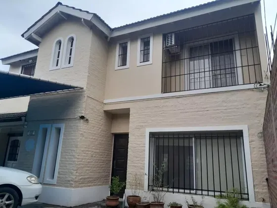 Casa En Venta - 3 Dormitorios 3 Baños - Cocheras - 620mts2 - Ingeniero Maschwitz