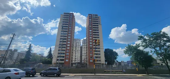 Dpto 2 Amb. C/ Cochera Y Baulera - 56 M² - Ramos Mejia