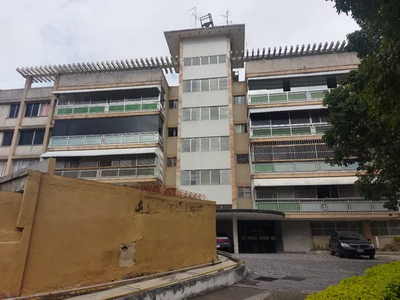 Extraordinario Apartamento De 242,60 Aun Precio Increíble Ao 25-23351