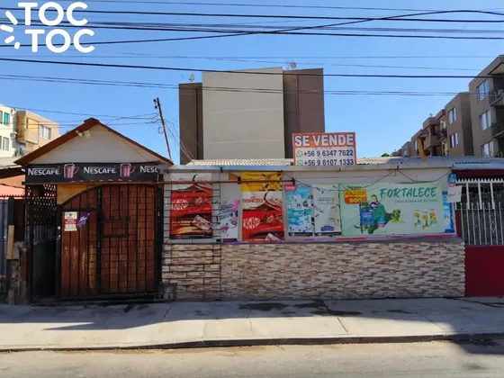 Casa Con Local Comercial A Pasos De La Gran Avda. El Bosque