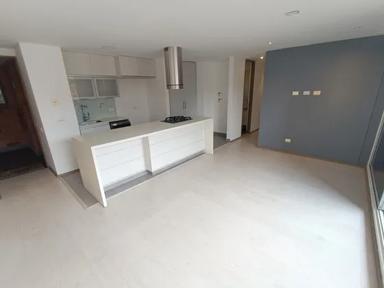  Apartamento En Arriendo Ubicado En Envigado Sector Loma Del Esmeraldal (27079).