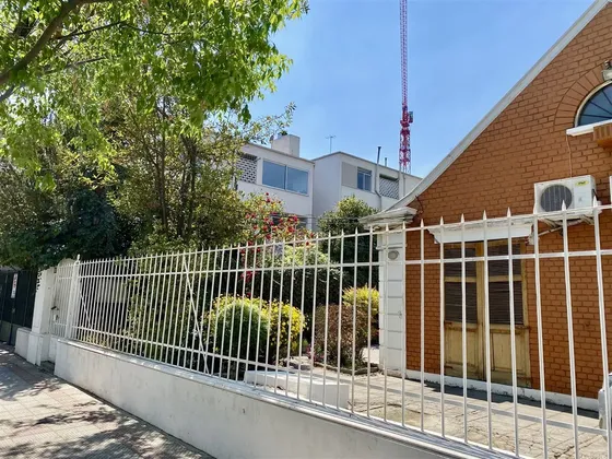 Local Comercial En Arriendo En Providencia