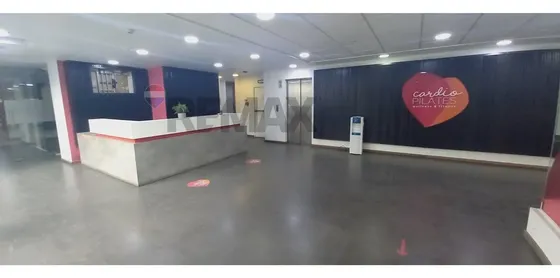 Local Comercial En Escuela Militar