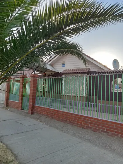 Se Arrienda Casa Ubicada En Av. La Hacienda Poniente